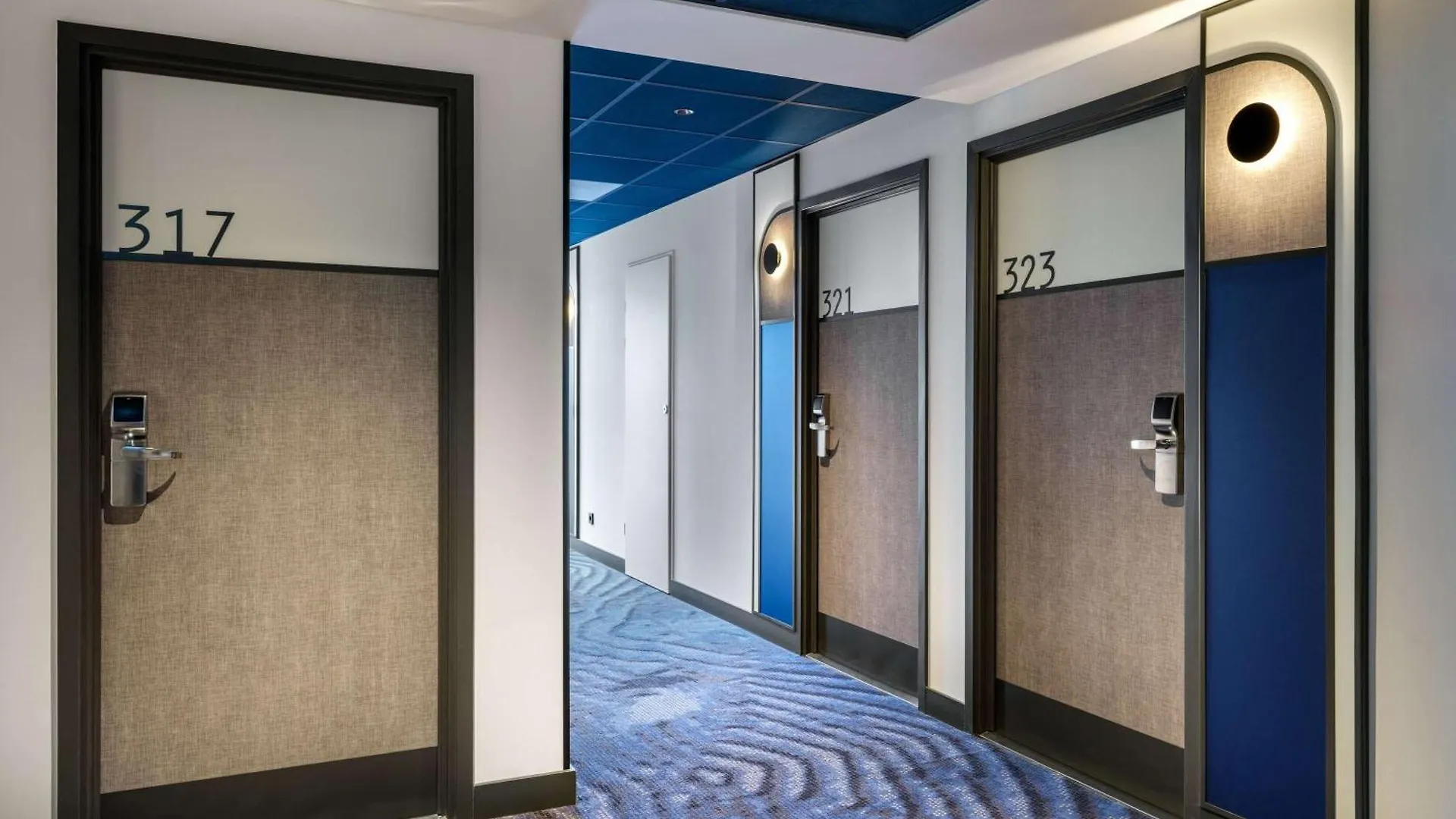 Hotel Ibis Krakow Centrum contacts