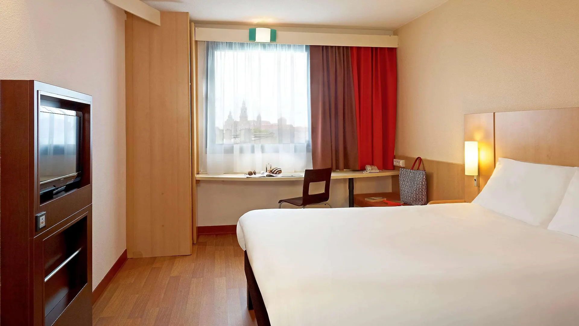 Hotel Ibis Krakow Centrum