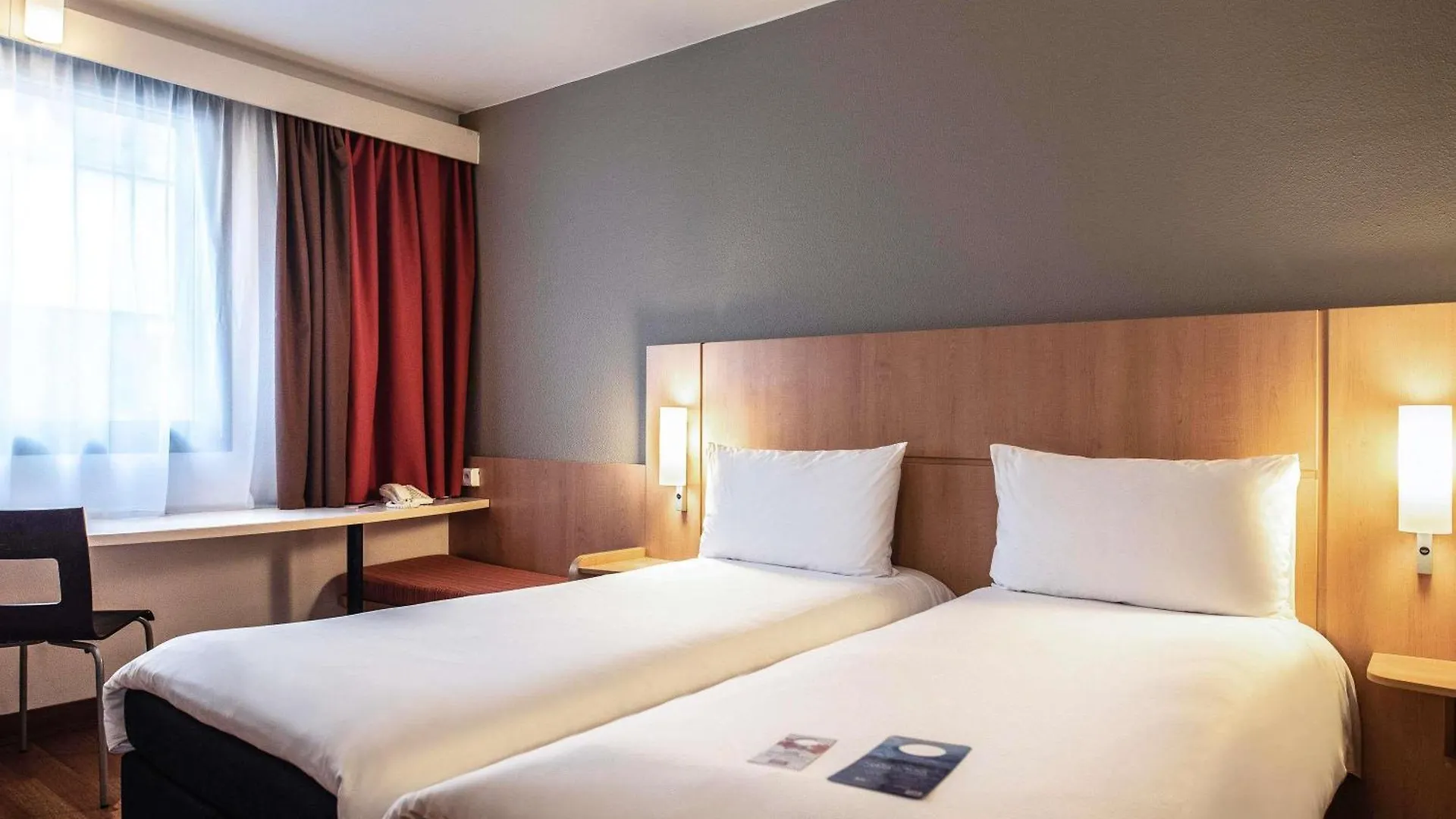 Hotel Ibis Krakow Centrum 3*,